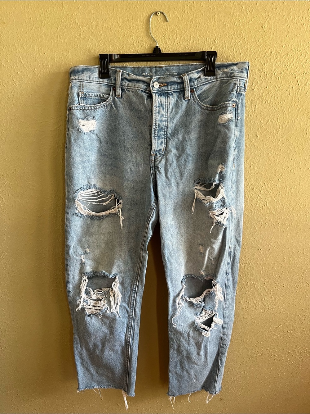 Old Navy Light Blue High-Rise Distressed Women’s Jeans